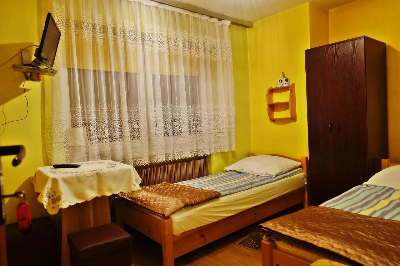 Pokoje Goscinne U Moni Bialka Tatrzanska Luaran gambar