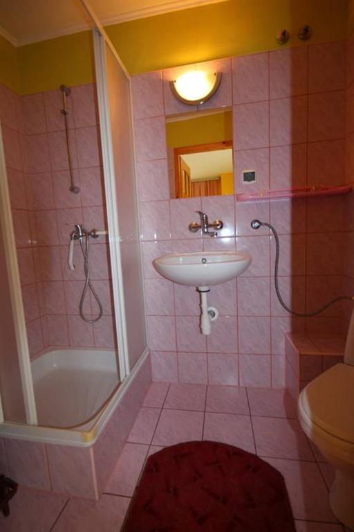 Pokoje Goscinne U Moni Bialka Tatrzanska Luaran gambar